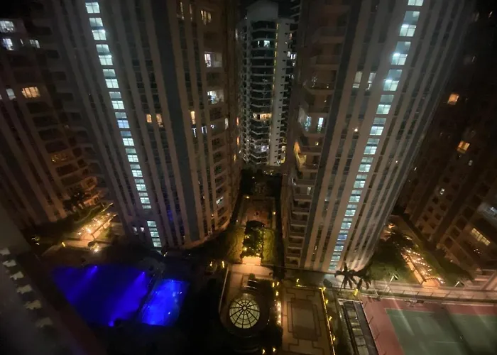 The Serene Casa - Emanuele Tower Apartment *